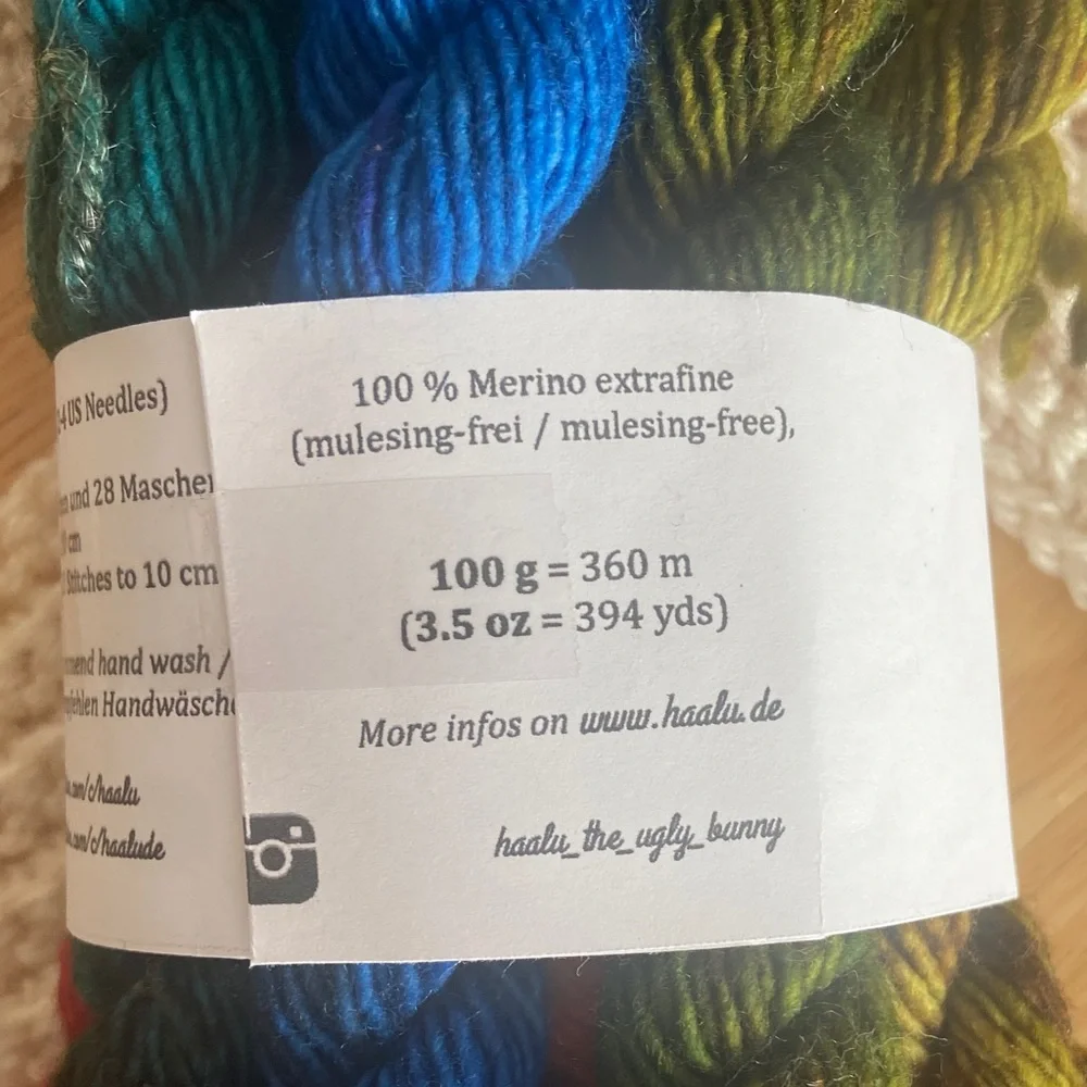 HAALU THE UGLY BUNNY Fall Rainbow mini skein set merino wool - Picture 5 of 10